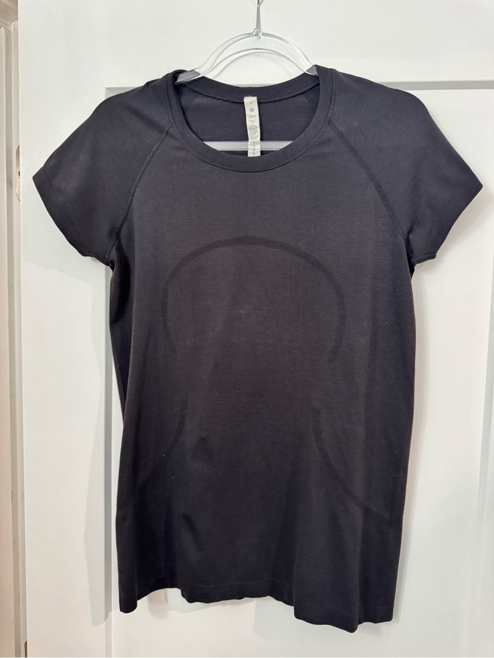 Lululemon Swiftly Tech Short-Sleeve Shirt 2.0 Hip Length Size 10